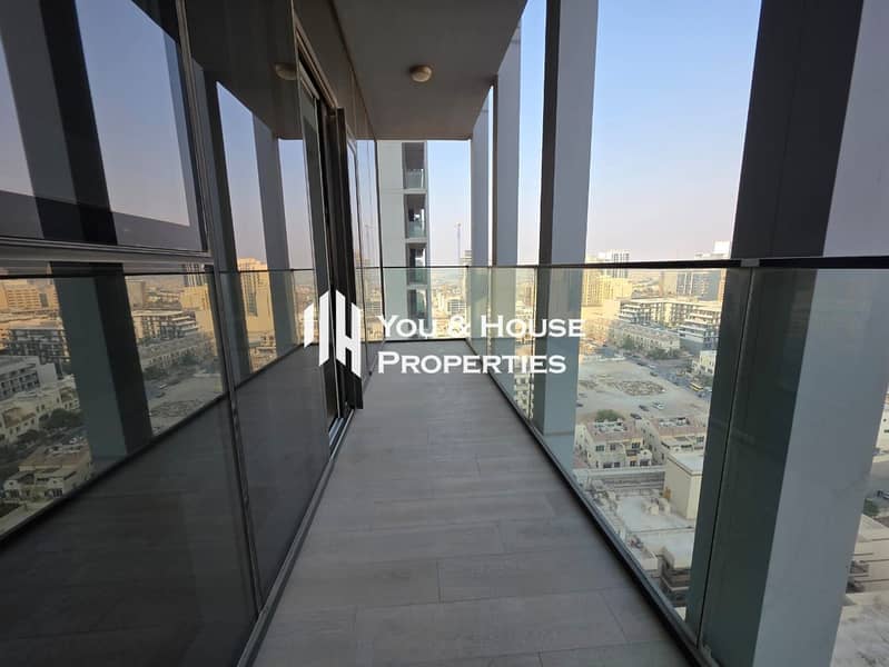 Spacious 1BR | Big Layout | Upgraded Unit | Premium Building