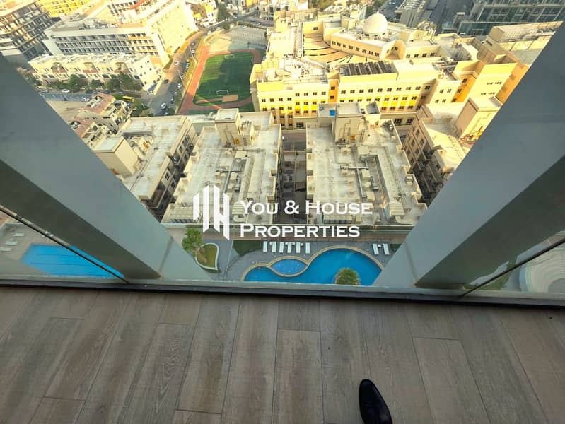 Spacious 1BR | Big Layout | Upgraded Unit | Premium Building