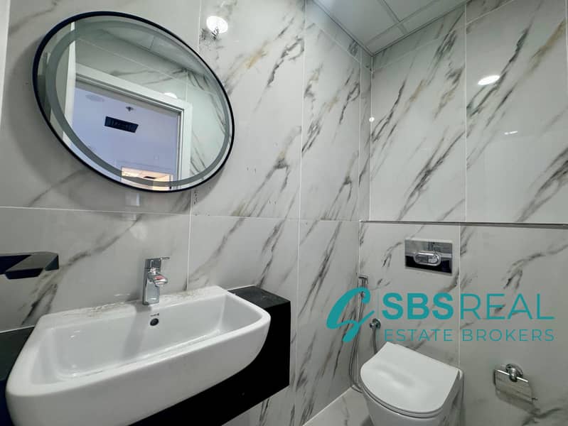 Well Maintained | 6 Cheques | Ready - Image 9