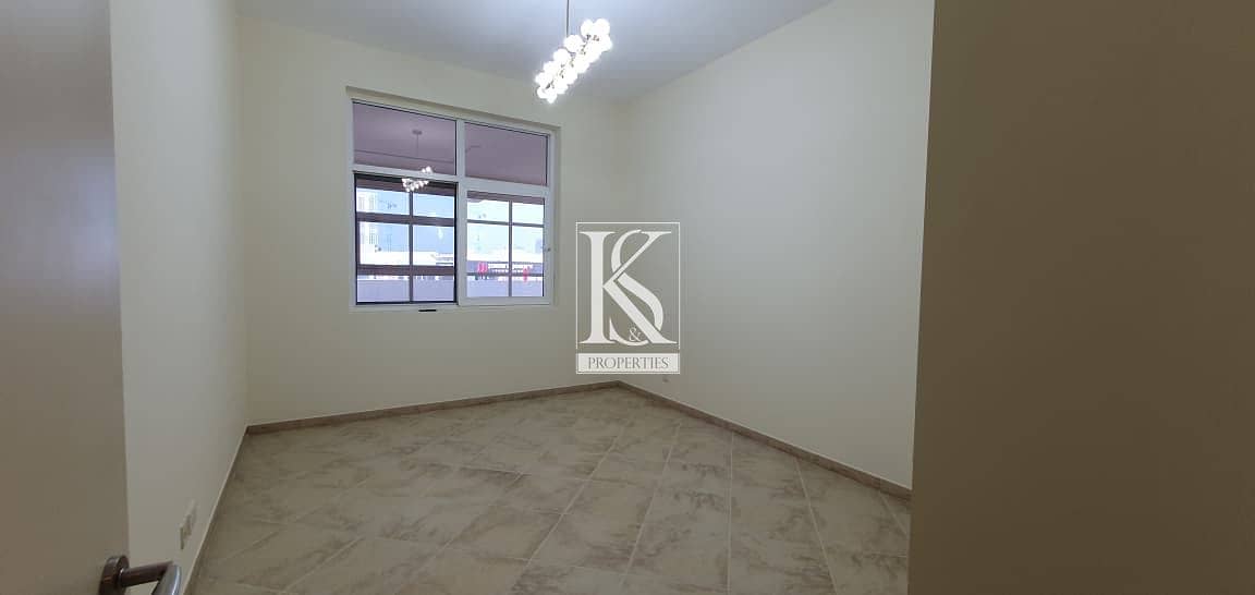 Family-Friendly 3BR + Maids | Prime Location Unit - Image 14