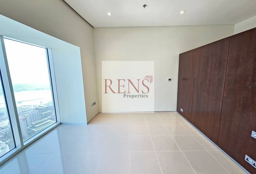 Spacious Layout | Prime Location | Available - Image 6