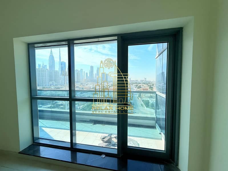 Luxury 1BHK | Huge Balcony | Amazing Layout | Gym & Pool