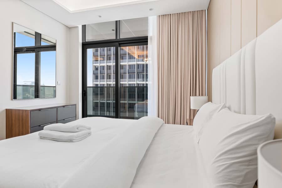 Available & Elegant with Balcony | Bills Included