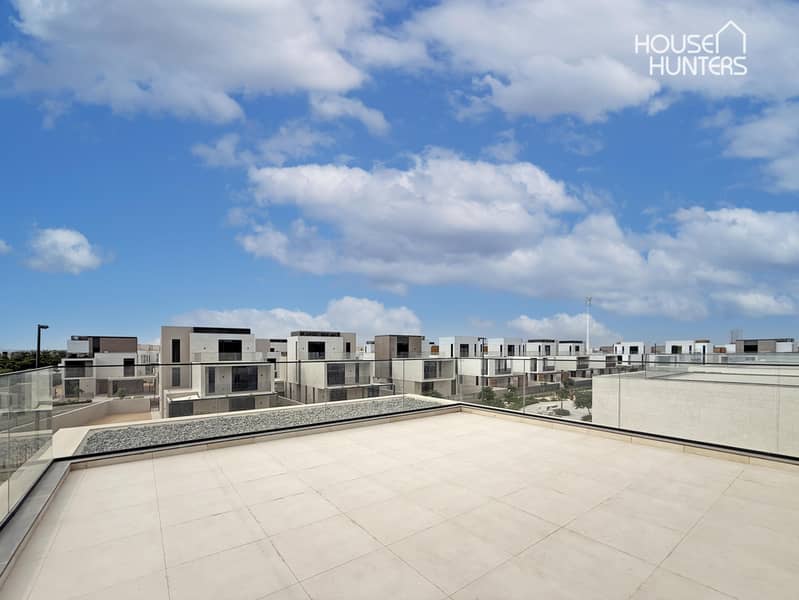 Exquisite Living | Luxurious Villa | Elie Saab - Image 10