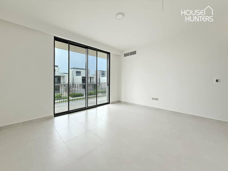 Exquisite Living | Luxurious Villa | Elie Saab - Image 15