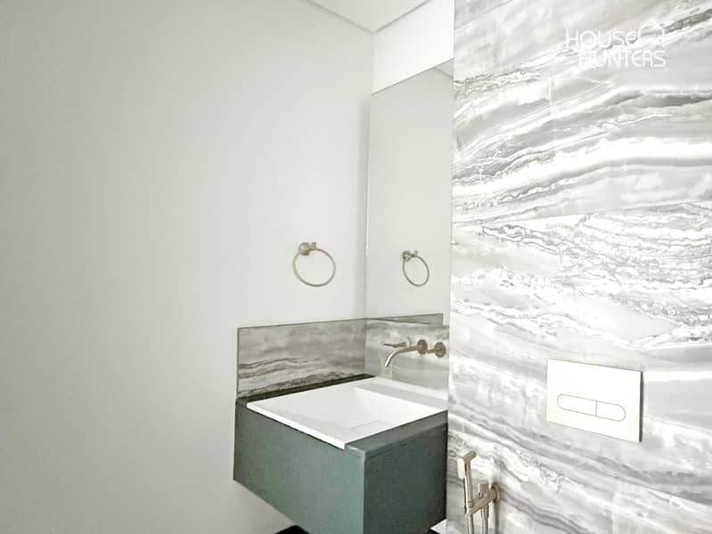 Exquisite Living | Luxurious Villa | Elie Saab - Image 20