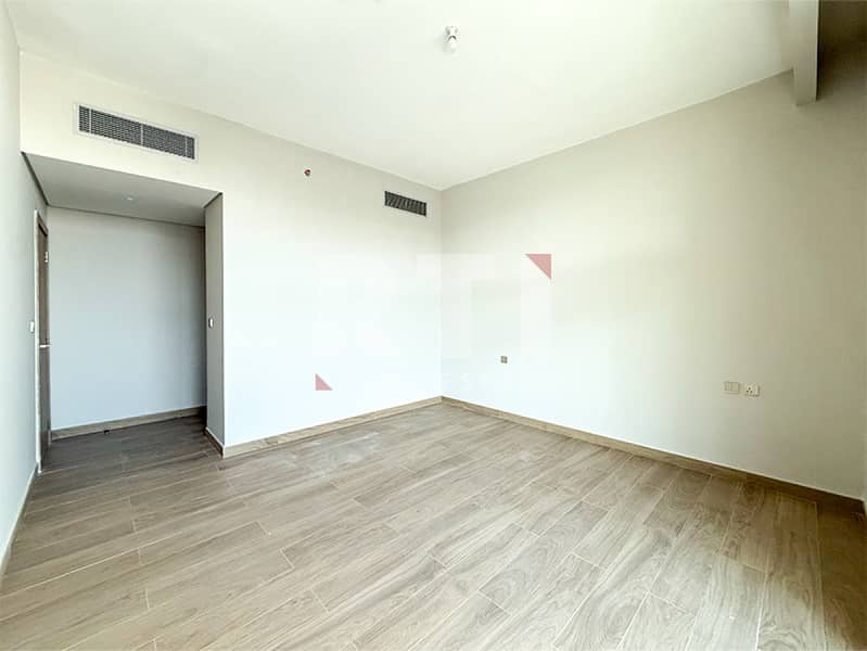 Biggest Layout | Best View | Brand New - Image 11