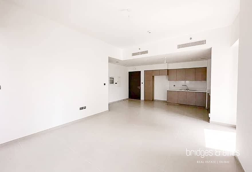 UNFURNISHED | SPACIOUS LAYOUT | BLVD VIEW