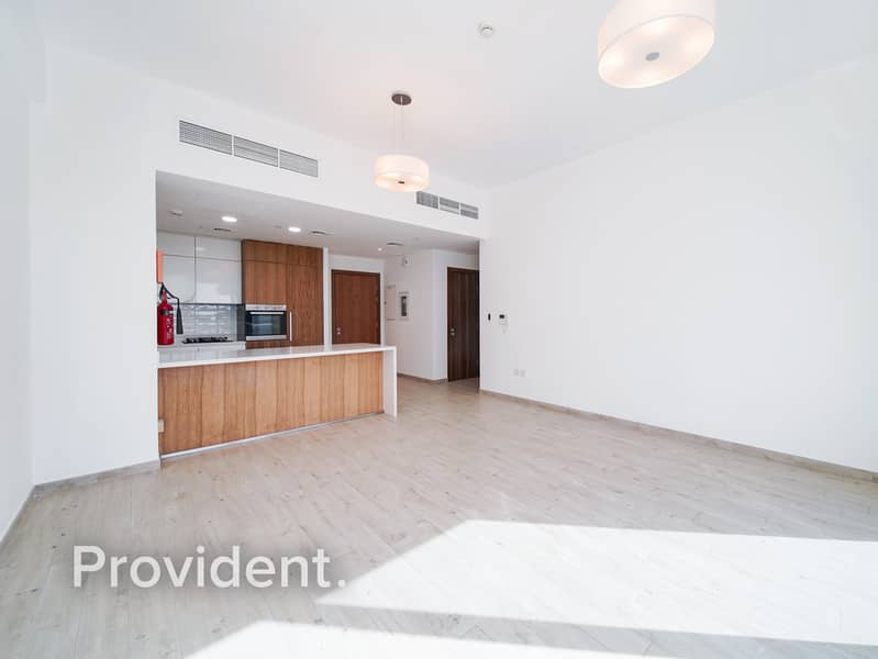 Spacious 2 BR Apartment | Three Bathrooms