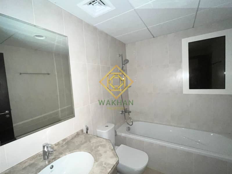 Canal/ Golf Course View | Rented |Multiple Options - Image 10