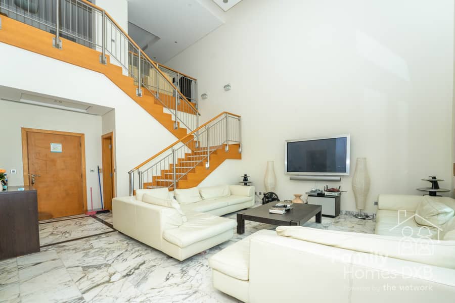 Luxury 4BR Penthouse | Sea Views | Palm Jumeirah