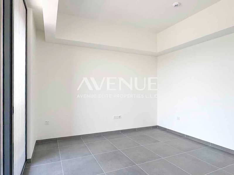 Brand New | Close to Pool | Ready to Move-in - Image 8