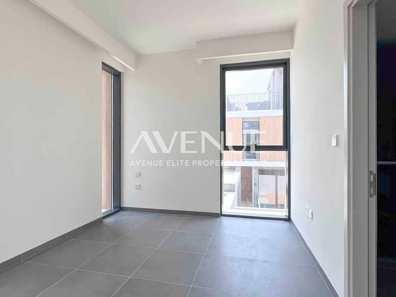 Brand New | Close to Pool | Ready to Move-in - Image 10