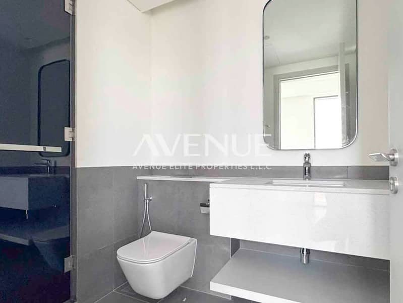 Brand New | Close to Pool | Ready to Move-in - Image 21