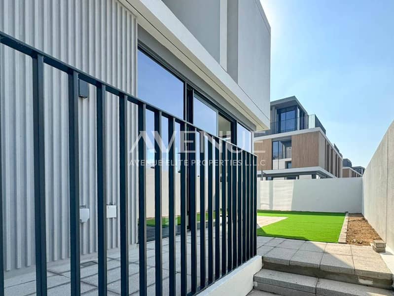 Brand New | Close to Pool | Ready to Move-in - Image 26