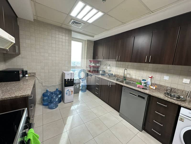 2BR For Sale | Vacant | Furnished | Maid's room - Image 11