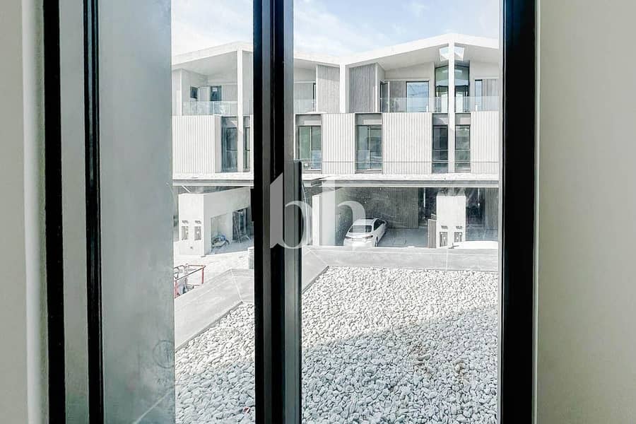 Corner unit | 3+maids | Single Row | G+1 - Image 16