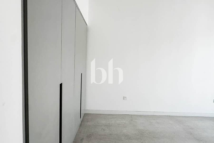 Corner unit | 3+maids | Single Row | G+1 - Image 21