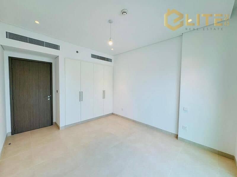 LUXURY LIVING | MODER DESIGN | SPACIOUS LAYOUT