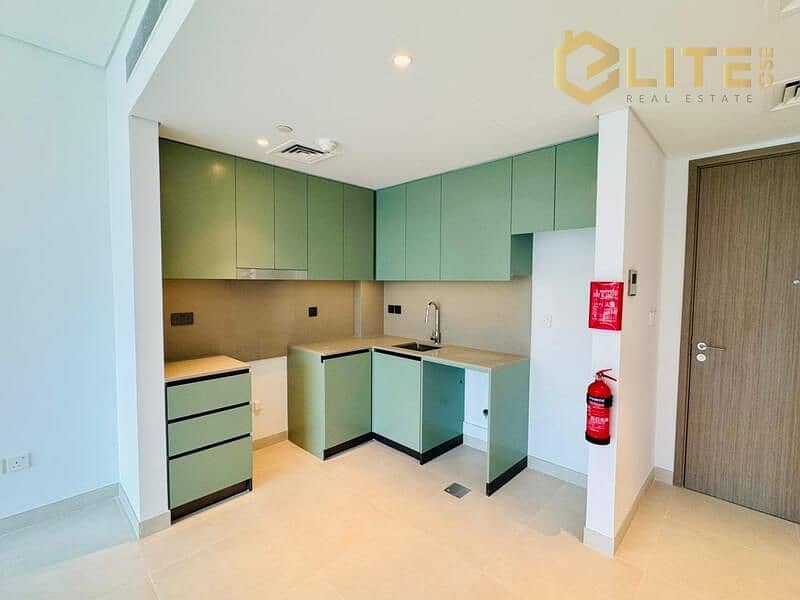 LUXURY LIVING | MODER DESIGN | SPACIOUS LAYOUT