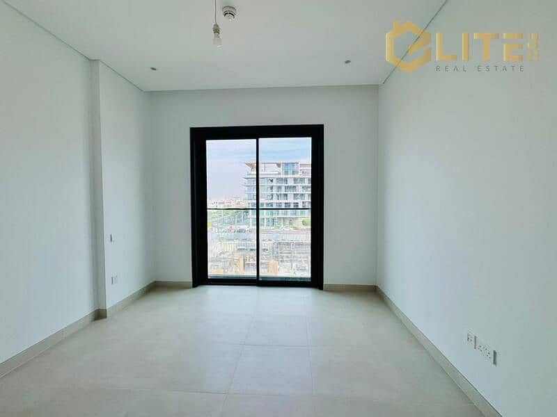 LUXURY LIVING | MODER DESIGN | SPACIOUS LAYOUT