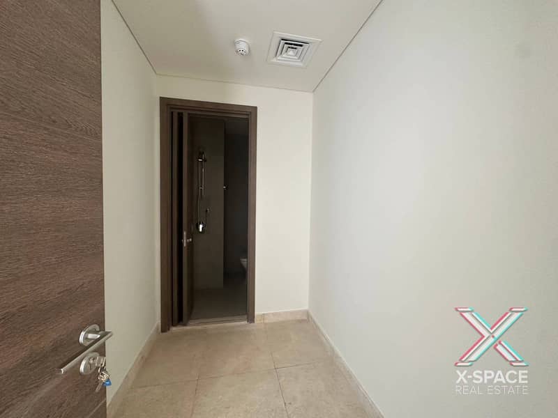 Sea and Skyline Views | High Floor | Spacious - Image 12