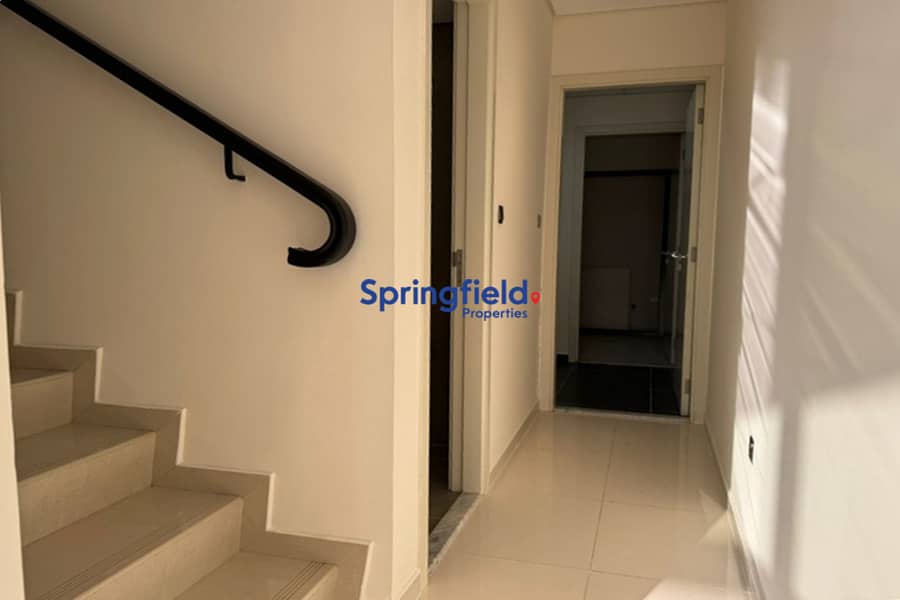 Stunning 3-Bedroom+Maid’s R Townhouse | Single row