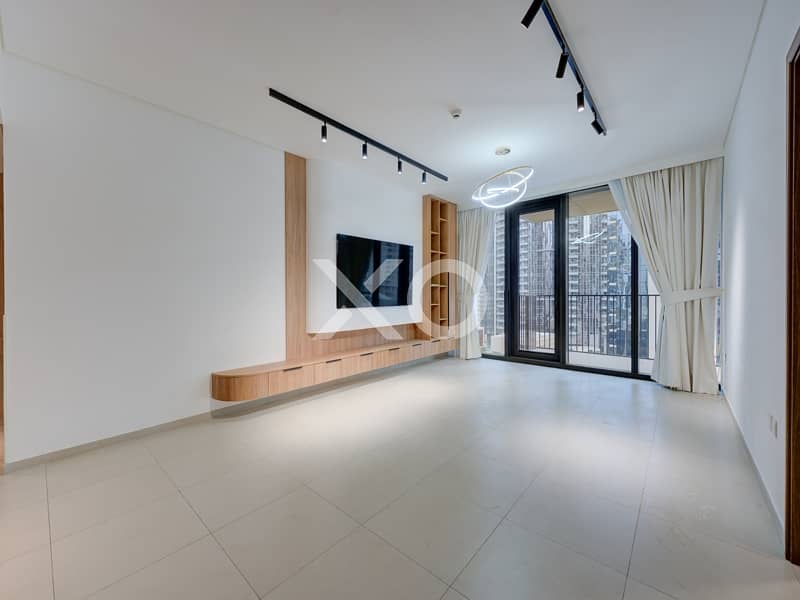 Exclusive | Beautifully Renovated | Vacant