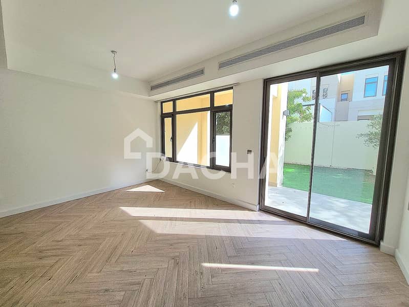 Upgraded | Next to Amenities | Landscaped garden - Image 6