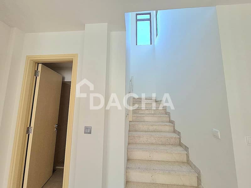 Upgraded | Next to Amenities | Landscaped garden - Image 10