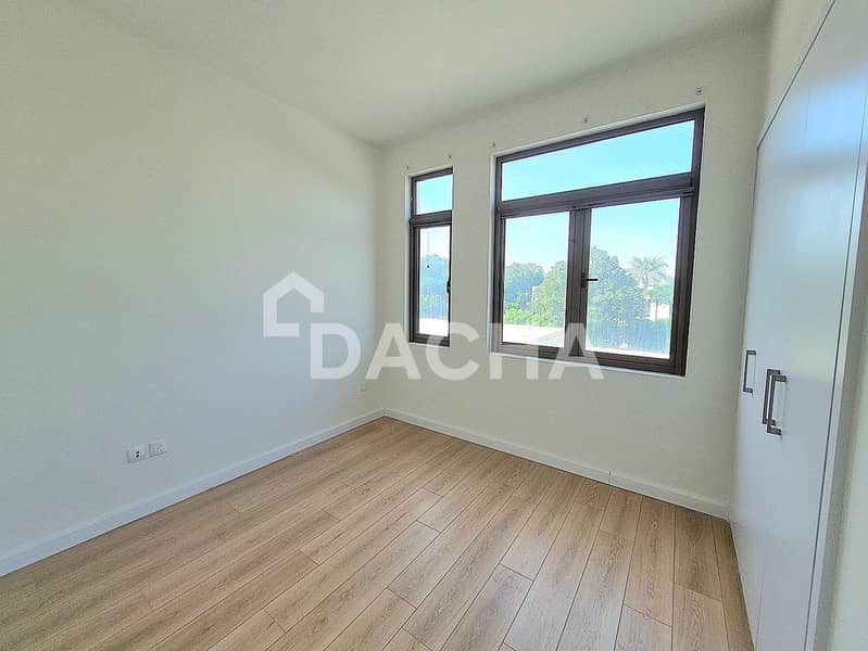 Upgraded | Next to Amenities | Landscaped garden - Image 12