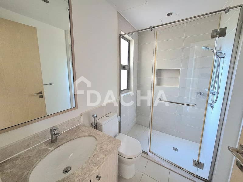 Upgraded | Next to Amenities | Landscaped garden - Image 14