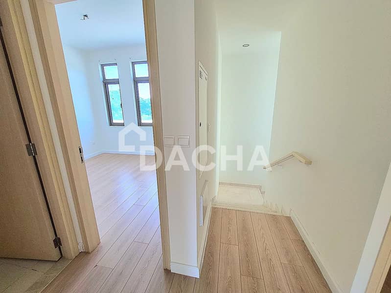 Upgraded | Next to Amenities | Landscaped garden - Image 20