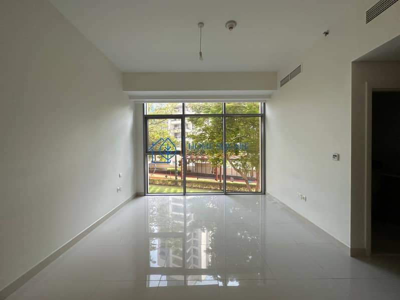 SPACIOUS 1BR+STUDY I BALCONY I DOWNTOWN DUBAI - Image 12