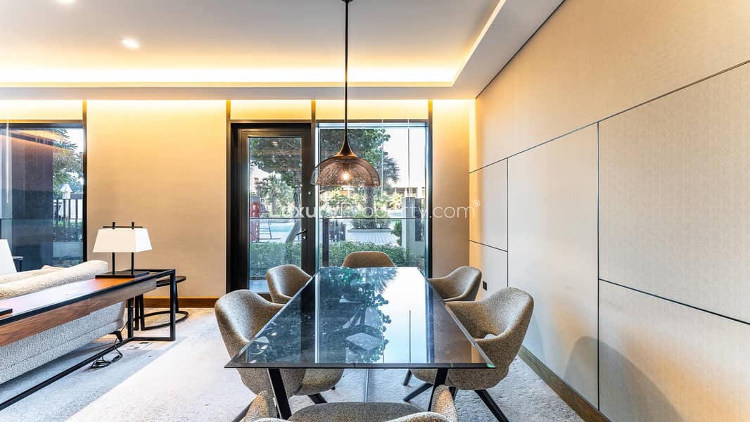 Fully Furnished | Pool View | Bills Incl