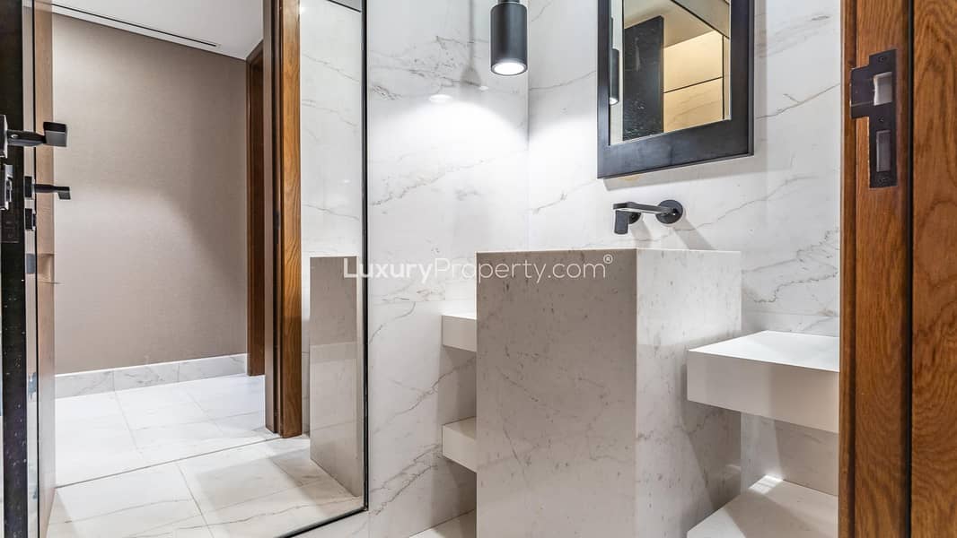 Fully Furnished | Pool View | Bills Incl - Image 13