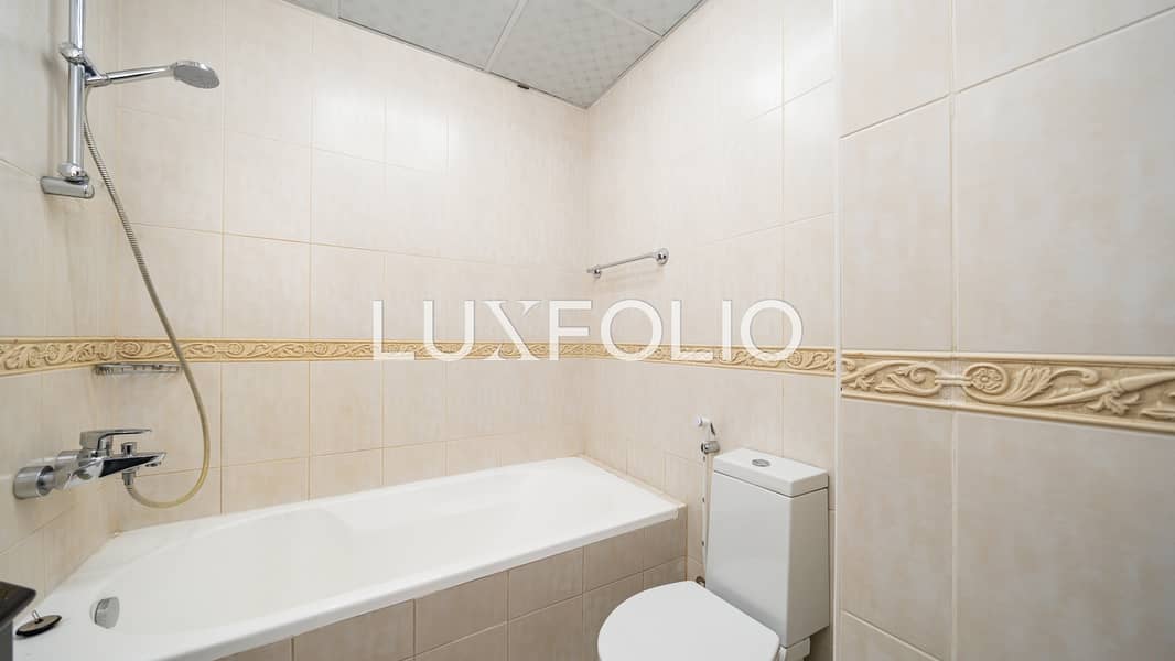 High Floor | Fully Upgraded | Full Sea View - Image 22