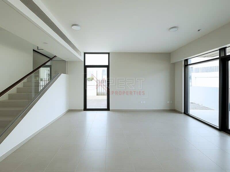 Stunning 4BR Villa | Perfect Family Home | Modern Design