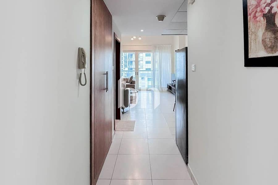 Furnished | Marina View | Close to Metro - Image 9