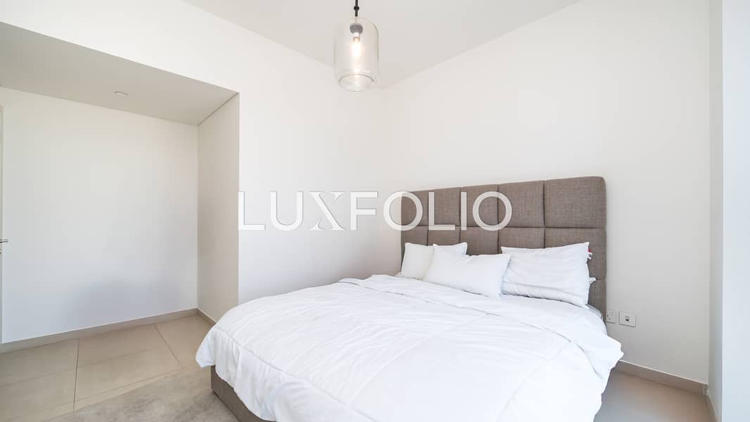 Burj Khalifa view | High floor | Spacious - Image 18