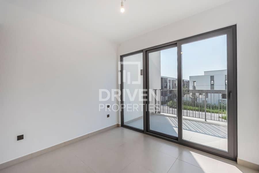 Spacious Layout | Bright | Ready to Move In - Image 7