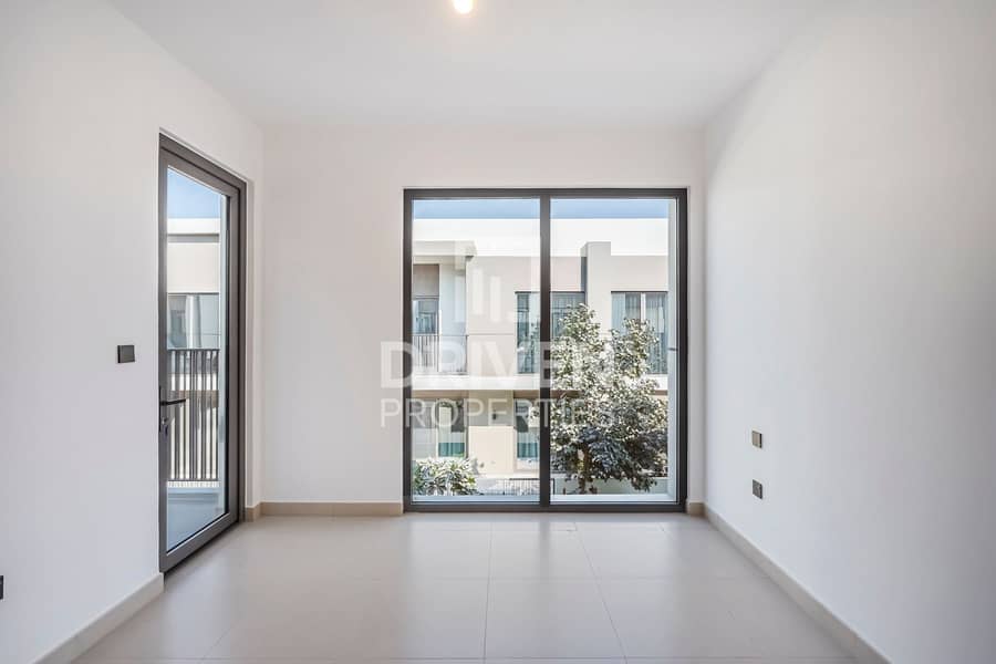 Spacious Layout | Bright | Ready to Move In - Image 9