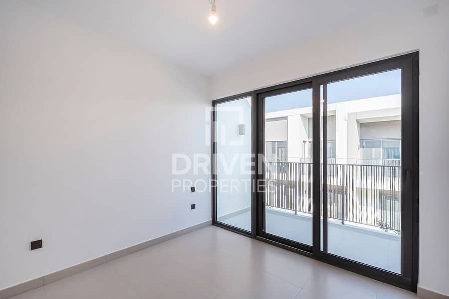 Spacious Layout | Bright | Ready to Move In - Image 11