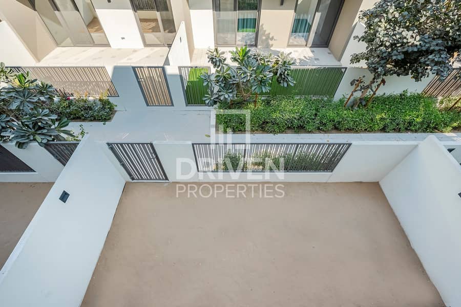 Spacious Layout | Bright | Ready to Move In - Image 16