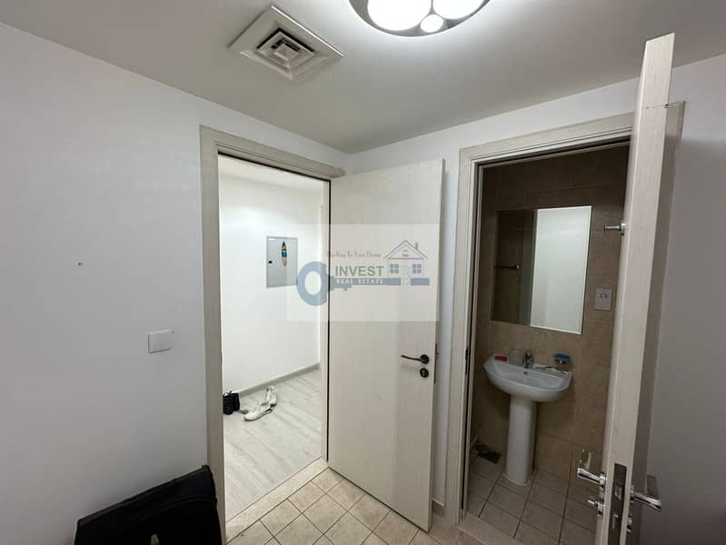 2BR For Sale | Vacant | Furnished | Maid's room - Image 12