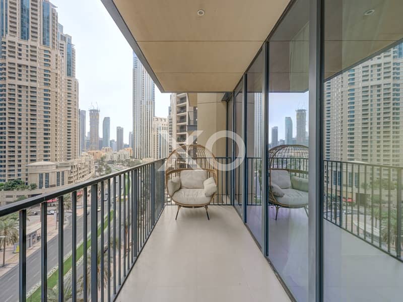 Exclusive | Beautifully Renovated | Vacant