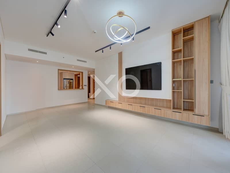 Exclusive | Beautifully Renovated | Vacant