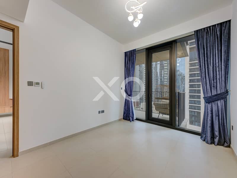 Exclusive | Beautifully Renovated | Vacant - Image 13