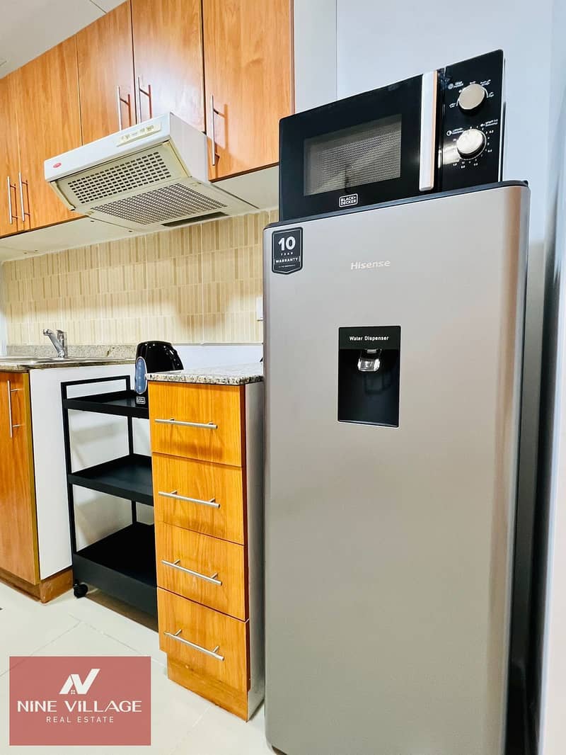 Vacant Now | Fully Furnished | Bright & Clean | Prime Community | For Rent