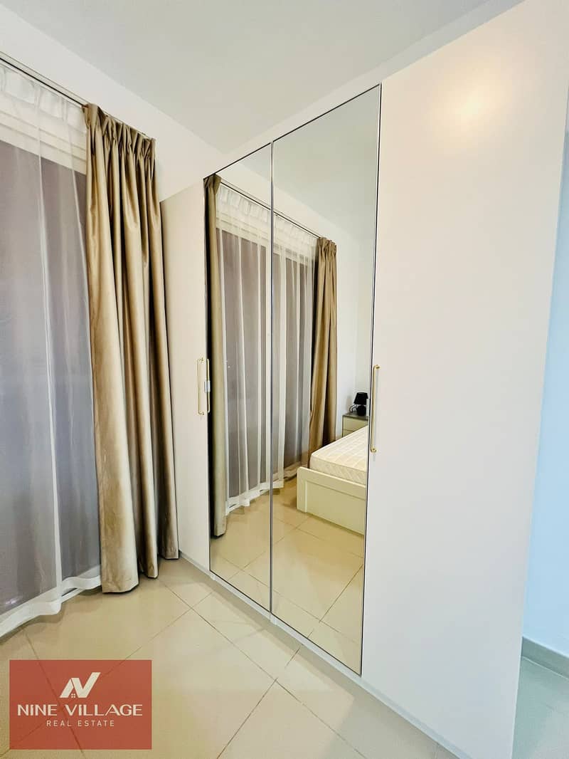 Vacant Now | Fully Furnished | Bright & Clean | Prime Community | For Rent